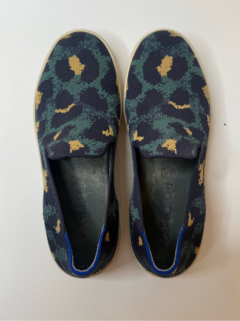 Rothy's The Original Slip-On Sneakers Blue Spot Leopard Size 7.5 - Picture 7 of 10